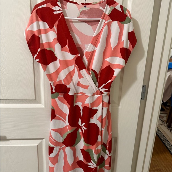 : Nine West Floral Print Dress Women’s Small Sleeveless V-Neck - Picture 1 of 3